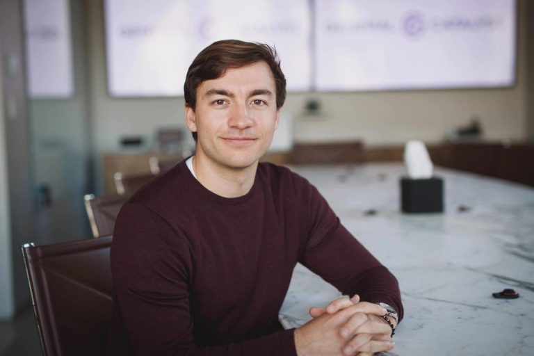 Nick van Eck de Agora apuesta por el auge de las stablecoins en pagos empresariales.