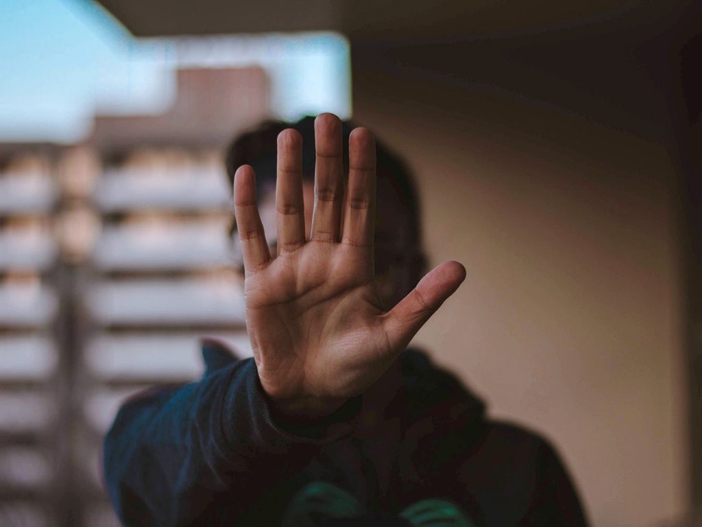 BlockFills detiene retiros y restringe operaciones, según informes