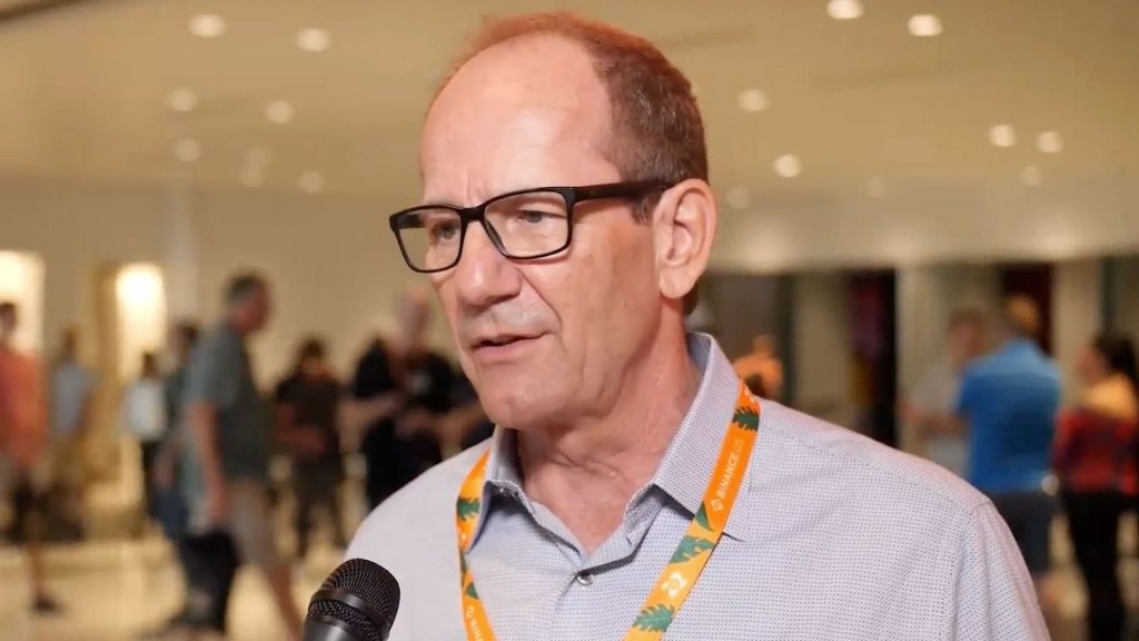 MARA y Block suben, mientras CoreWeave cae por presión en márgenes