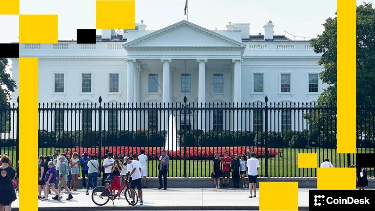 Últimas conversaciones en la Casa Blanca sobre rendimiento de stablecoins generan 'progreso' con bancos, pero sin acuerdo aún