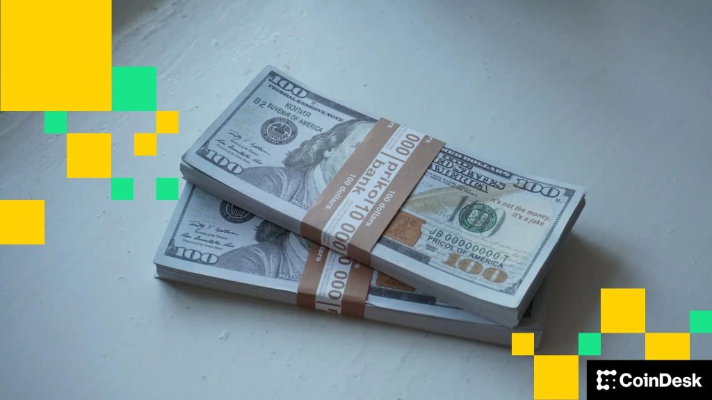 Aumento del Dólar Afecta Cripto y Oro Tras Escalamiento en Irán