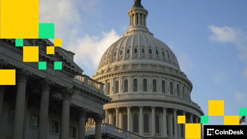 Bitcoin estancado, pero JPMorgan afirma que nueva legislación podría ser la chispa definitiva.