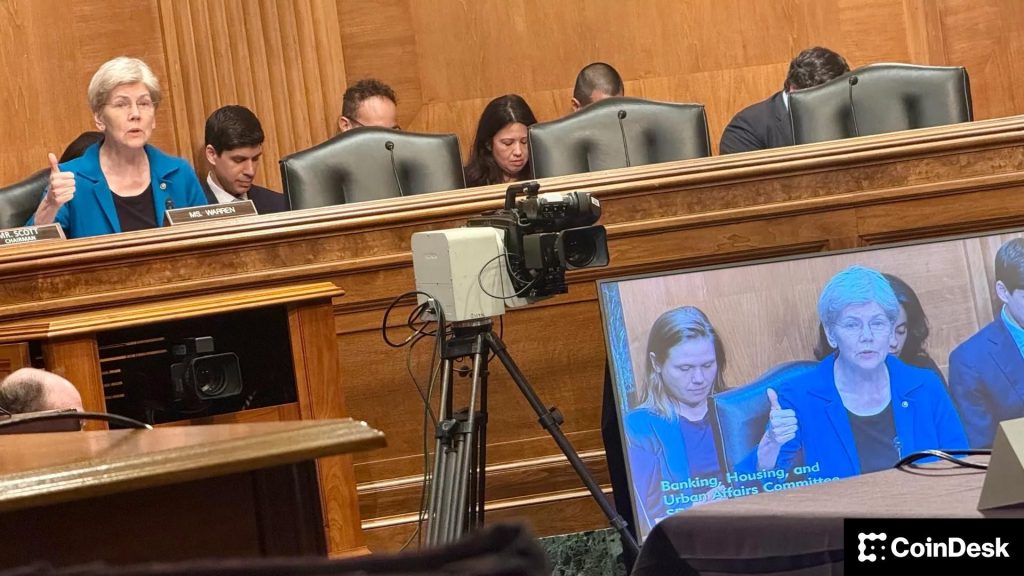 Demócratas piden advertencias a funcionarios federales sobre apuestas internas en mercados de predicción.