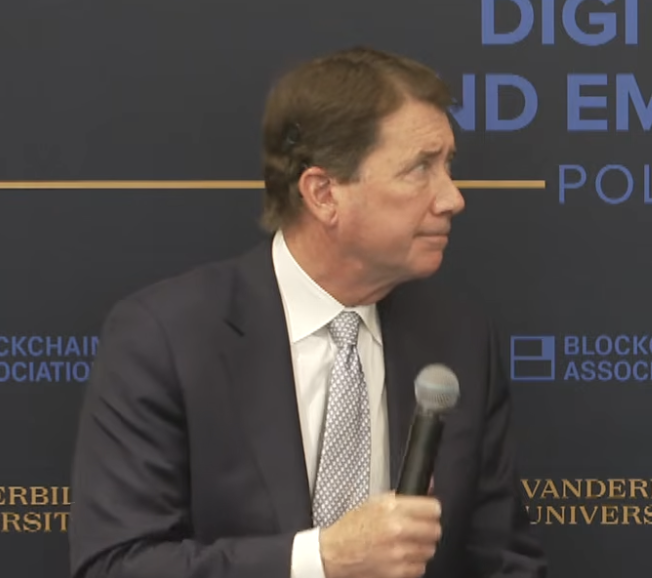 El Senador Hagerty Confirma Cronograma de Estructura del Mercado Cripto para Abril